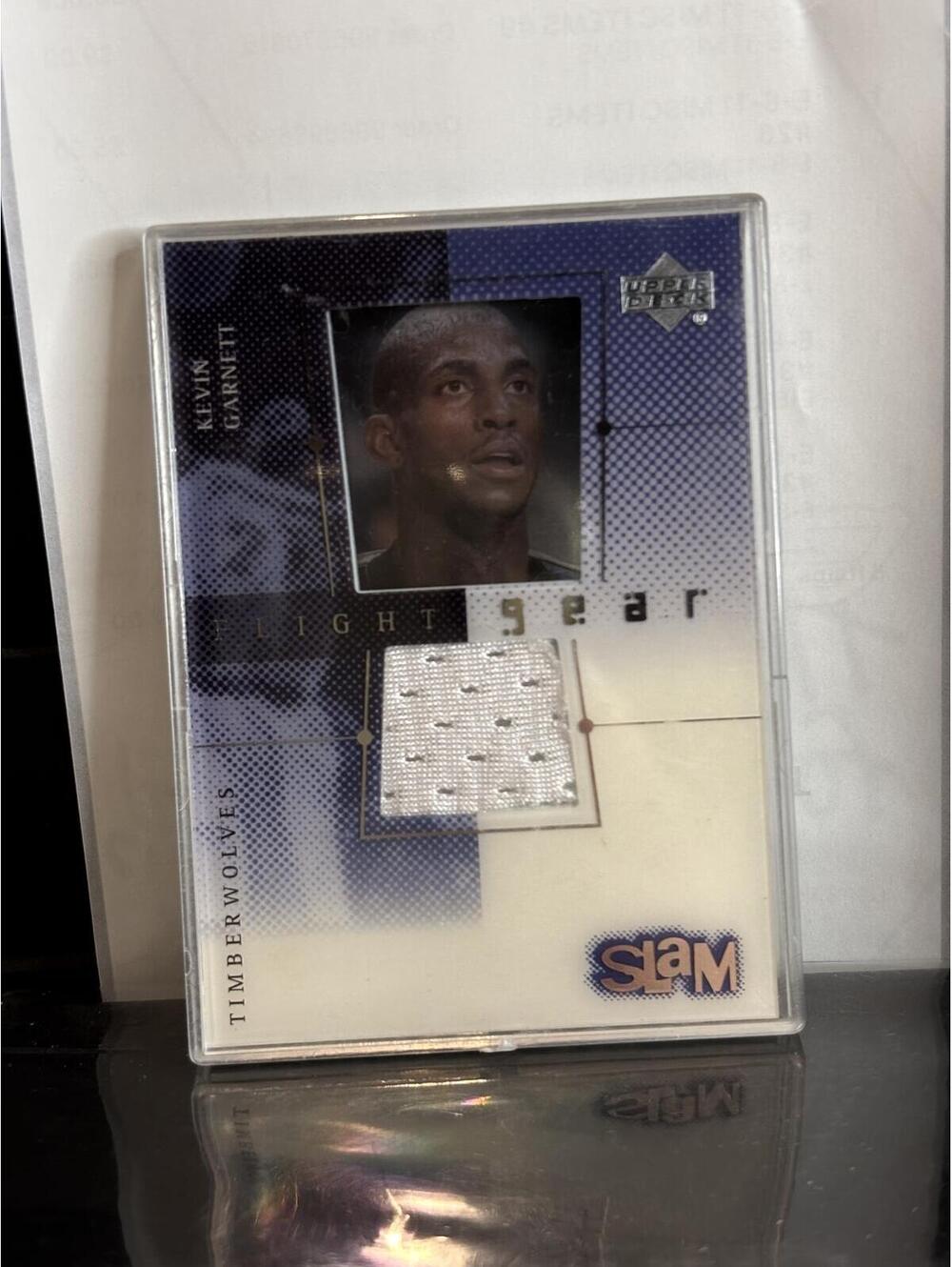 Kevin Garnett 1998 Upper Deck Flight Gear Slam Basketball Jersey Card